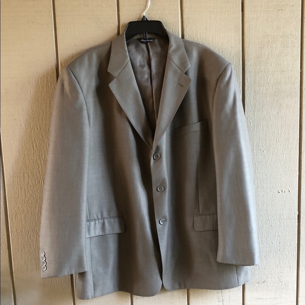 Men's  Suit Blazer in Taupe Gray - Classic Tailored Style NWOT